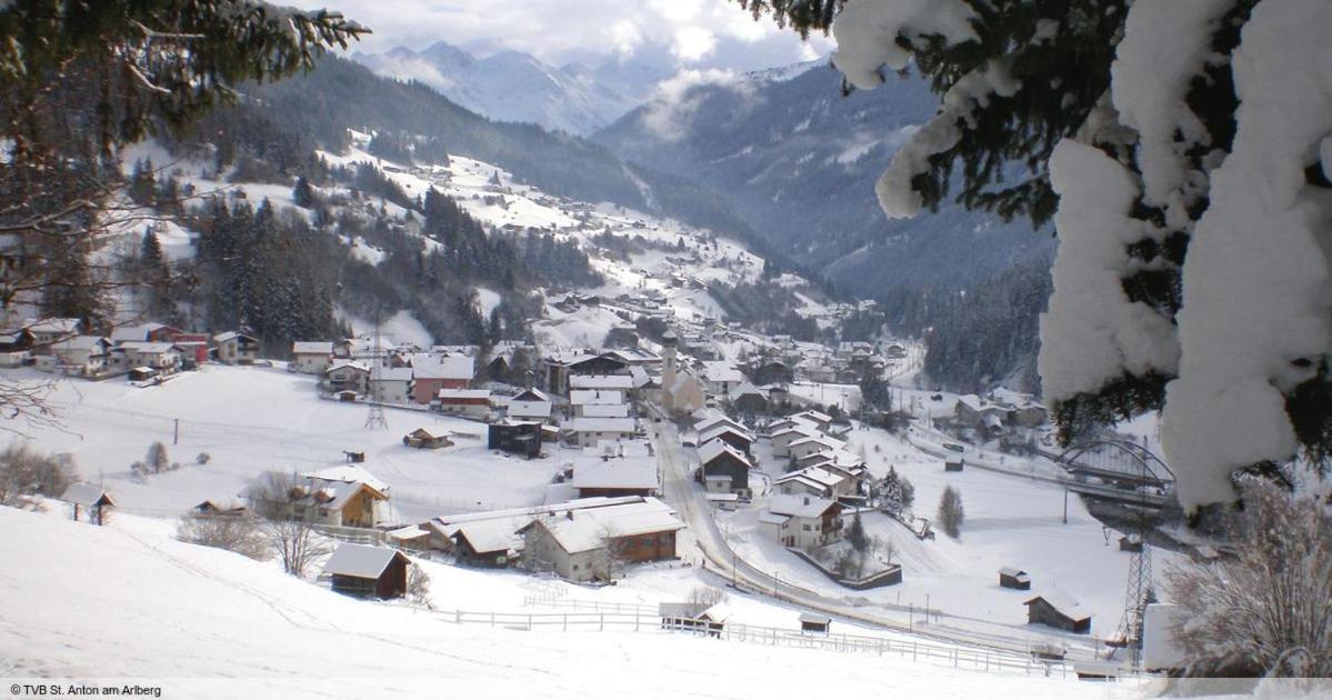 フリルシュ Arlberghaus Rocksヴィラ エクステリア 写真